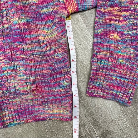 NWT Love Change Italy Crop top with Sweater Medium - Picture 6 of 7